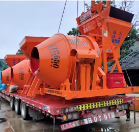 5臺齒圈攪拌機發(fā)往湖南